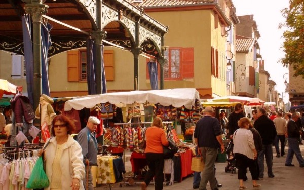 Mirepoix B16 Frankrijk Languedoc vakantiehuis luxe feest pommes katharen franse sfeer cultuur ariege
