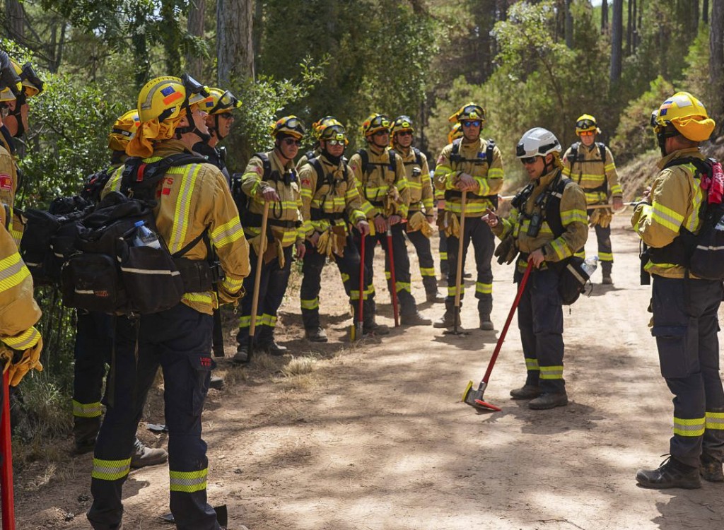 Bosbrand 7 Frankrijk brandbestrijding tijdens vakantie.jpg