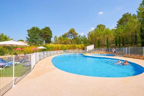 Jardin du Golf f2b kids club Provence vakantiepark middellandse zee zwembad Frankrijk luxe villa.jpg