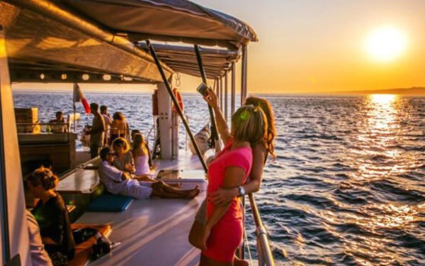 Boottocht 18 Frankrijk Middellandse zee Provence Cote d'azur Languedoc vanuit Argeles, esterel Canne