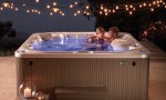 Jacuzzi 5 Frankrijk vakantieland luxe villa zwembad relax hottub spa resort wellness.jpg
