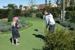 Mini 7 golf midget golf loisir Frankrijk vakantiepark Dordogne Lot zwembad kinderen nederlands.jpg