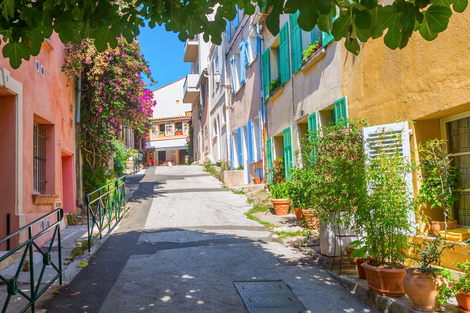 onderdak Rand bedrijf Saint Tropez - Cote d'Azur Zuid Frankrijk - Francecomfort Vakantieparken