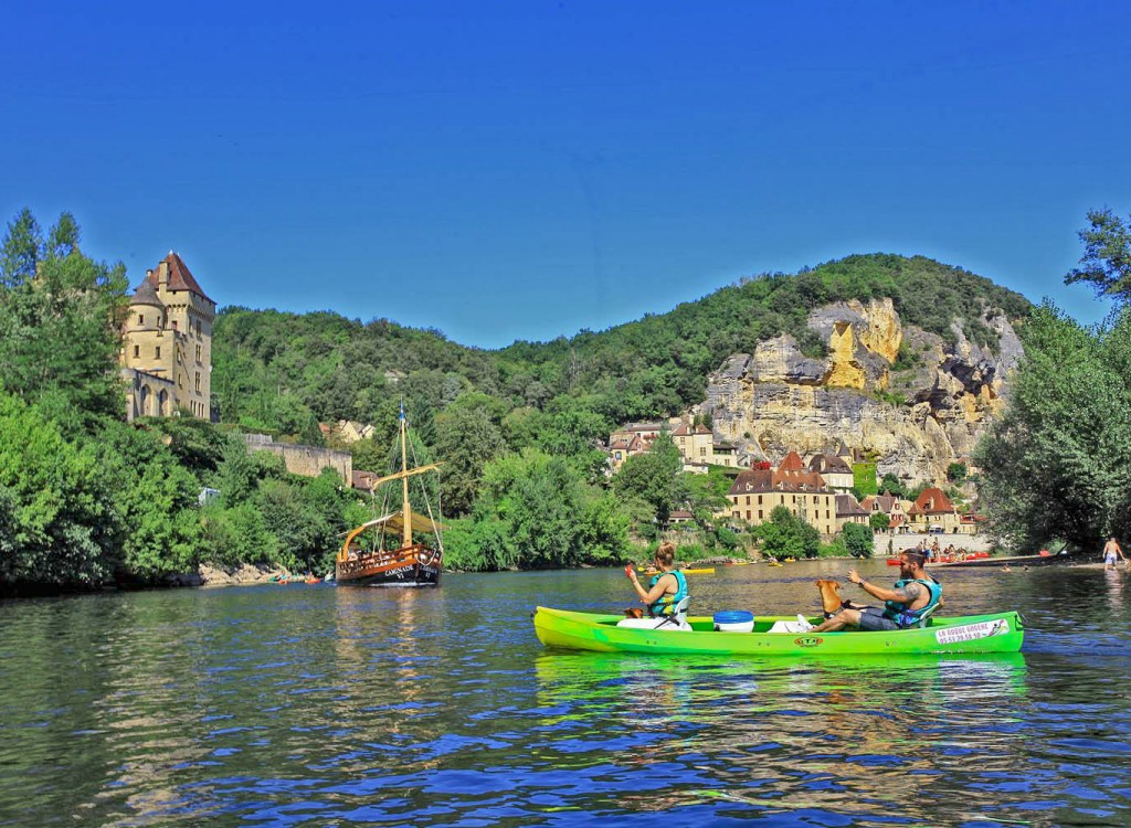 Dordogne kano 5S Frankrijk vakantiehuis canoe kajak gezin kinderen animatie.jpg