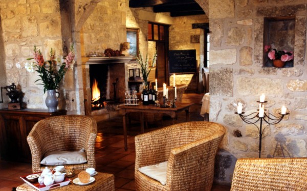 Mauroux 6 restaurant Frankrijk vakantiepark Village des cigales kinderen franse sfeer.jpg