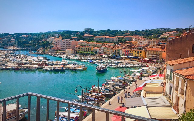 Cassis Provence 3 vakantie Frankrijk luxe villa vakantiepark Middellandse Zee Calanque_edited.jpg