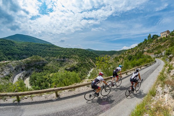 Fietsen Provence 1 lavendel ventoux verdon luberon dorpjes vakantie Frankrijk.jpg