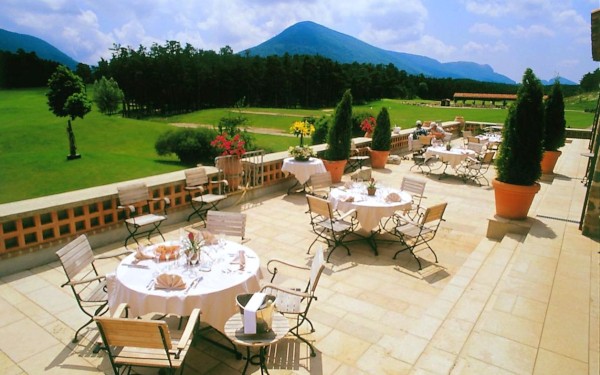 Villa's du Verdon golf 5 chateau taulane golf frankrijk provence var vakantiehuis villa cannes resta