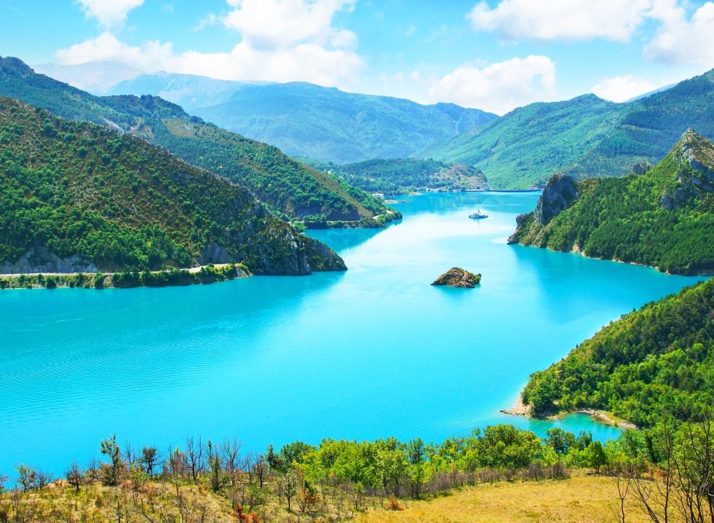 Lac Castillon 3 Frankrijk Gorges Verdon Provence recreatiemeer Castellane luxe villa.jpg