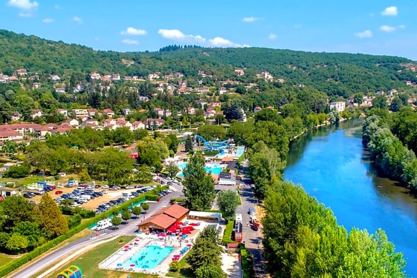 Quercyland 32 restaurant aquaparc Frankrijk Souillac vakantie Dordogne Lanzac.jpg