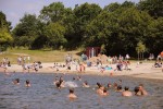 Lac de loisir 2 Frankrijk recreatiemeer poitou charente kust strand water vakantiehuis luxe park.jpg