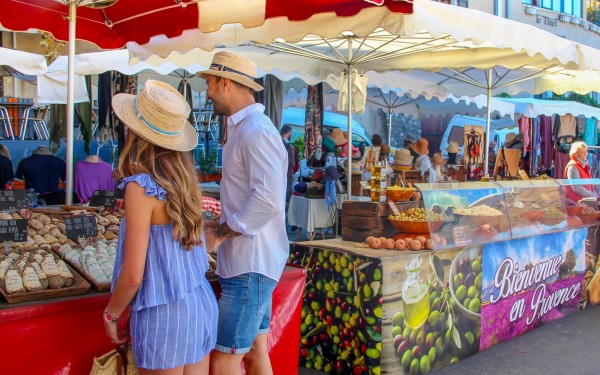 Provence 4 markt Salernes PACA luxe villa Provence vakantie Frankrijk.jpg