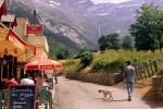 Pyreneeen B15 Pyrenees Oustal del Carlat recreatiemeer vakantiepark terras restaurant luxe wellness