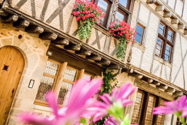 Parthenay 15a Gatine vakantie villa forges luxe festival ludique poitou charentes.jpg