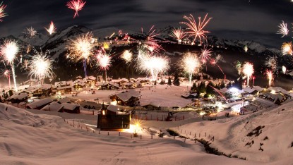 Oud en Nieuw Alpen 1 vuurwerk Portes du Soleil abondance vakantie Frankrijk.jpg