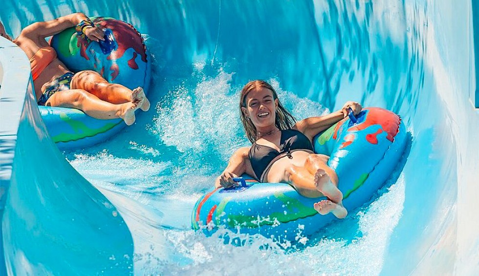 Waterpark Provence 10 vakantie Frankrijk Aqualand wave island Frejus antibes speedwater aquapark.jpg