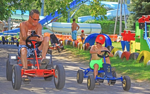 Quercyland 22 pretpark aquaparc Frankrijk Souillac vakantie Dordogne Lanzac.jpg