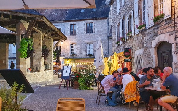 Martel 3 Dordogne Lot Frankrijk vakantiehuis truffadou stoomtrein 7 torens.jpg