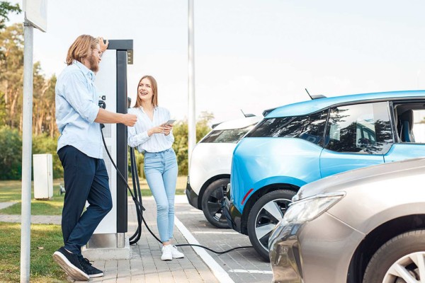 laadpalen 3 elektrische auto fastned newmotion ionity  vakantie Frankrijk vakantiepark luxe villa zw