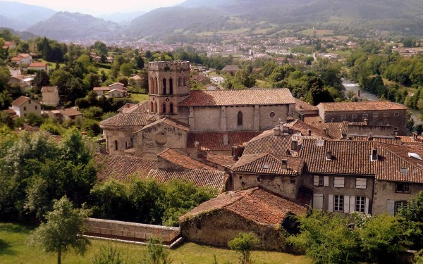 St. Lizier Girons 7 Frankrijk ariege midi vakantievilla huis pyreneeen wandelen park luxe zwembad to