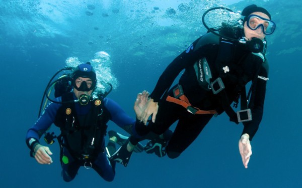 Snorkelen 3 Frankrijk diepzeeduiken diving plonger vakantie middellandse zee kust Provence.jpg