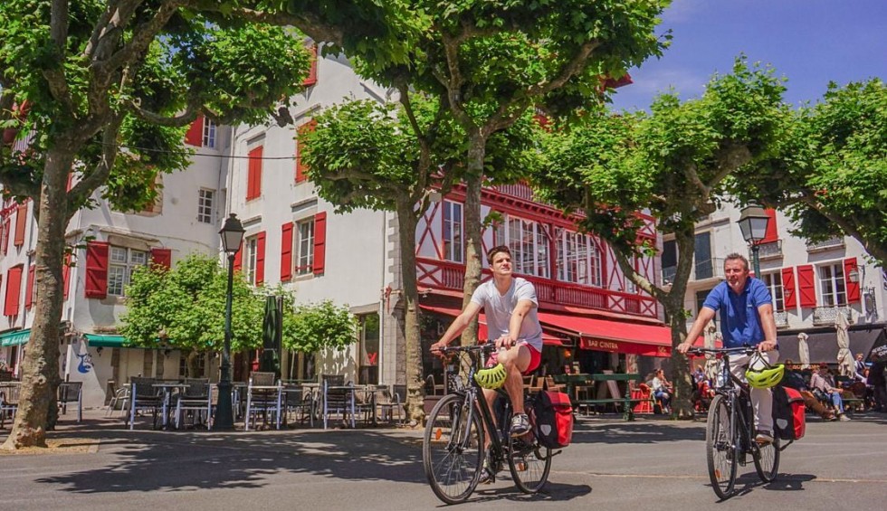 Fietsen Poitou-Charentes 3 vakantie Les Forges Frankrijk toeristische dorpjes.jpg