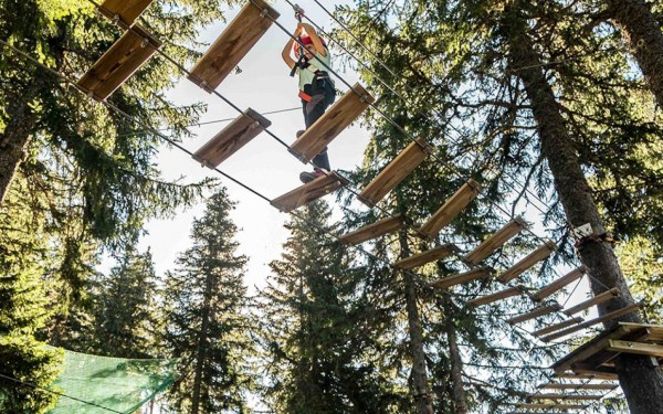 Parc Aventure 10 Accrobranche klimbos Frankrijk vakantie Haute Savoie kinderen zipline vakantiehuis.