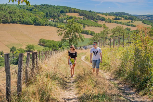 Wandelen Dordogne 10 vakantiehuis Frankrijk kastelen natuur toeristische dorpjes.jpg