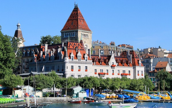 Meer van Geneve 12 lac leman vakantie Frankrijk portes du soleil luxe villa appartement.jpg