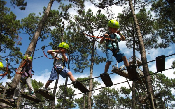 Biscarrosse aventure 15 Frankrijk kust Aquitaine chateau de salles zee strand vakantiehuis luxe.jpg