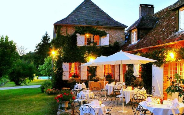 Restaurants DDL 9 Frankrijk Dordogne luxe villa wandelen hond zwembad airco wifi kinderen.jpg